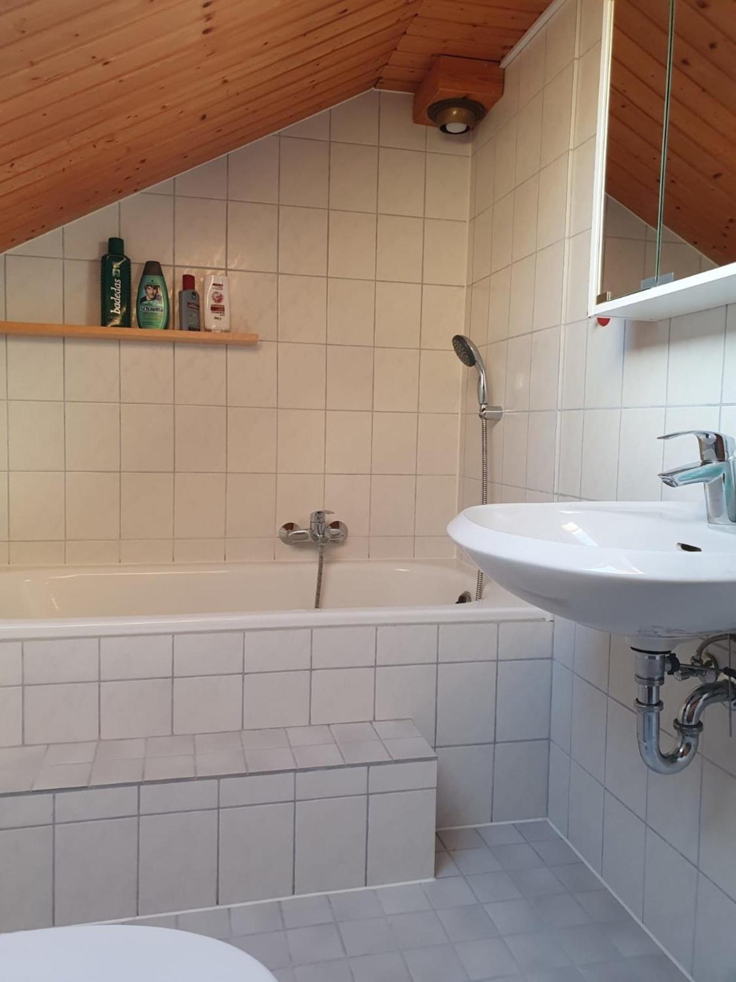 Villa Kimbas Huus Berumbur Esterno foto