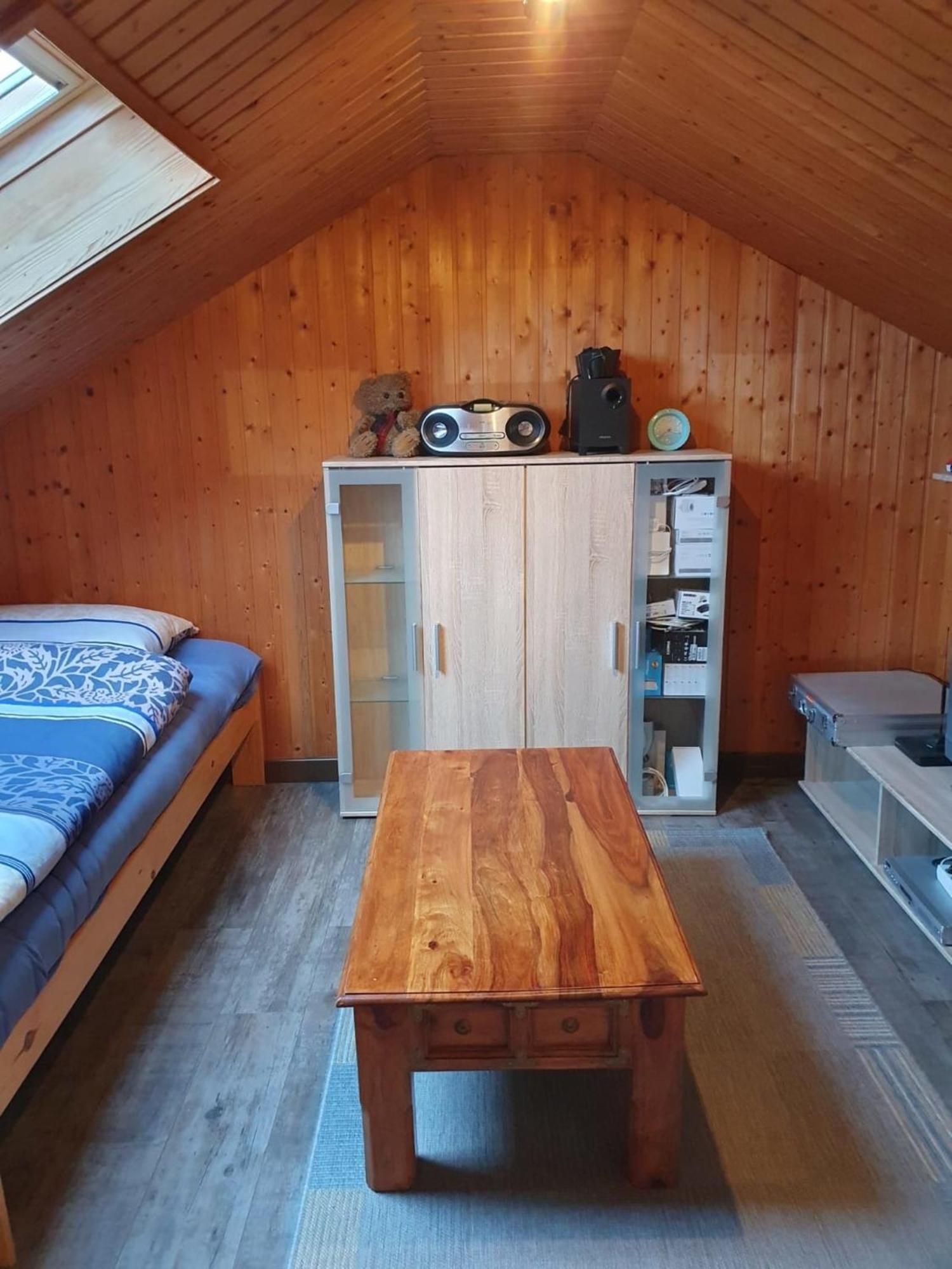 Villa Kimbas Huus Berumbur Esterno foto